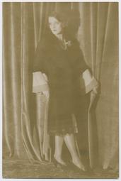 Marlene Dietrich (Berlin, 1925) (Archivtitel)