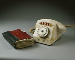 Telefon und Adressbuch (Archivtitel), ohne Jahr