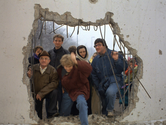 Szenenphoto: Die Mauer, Deutsche Demokratische Republik (DDR) 1990. Die Mauer © DEFA-Stiftung, Thomas Plenert