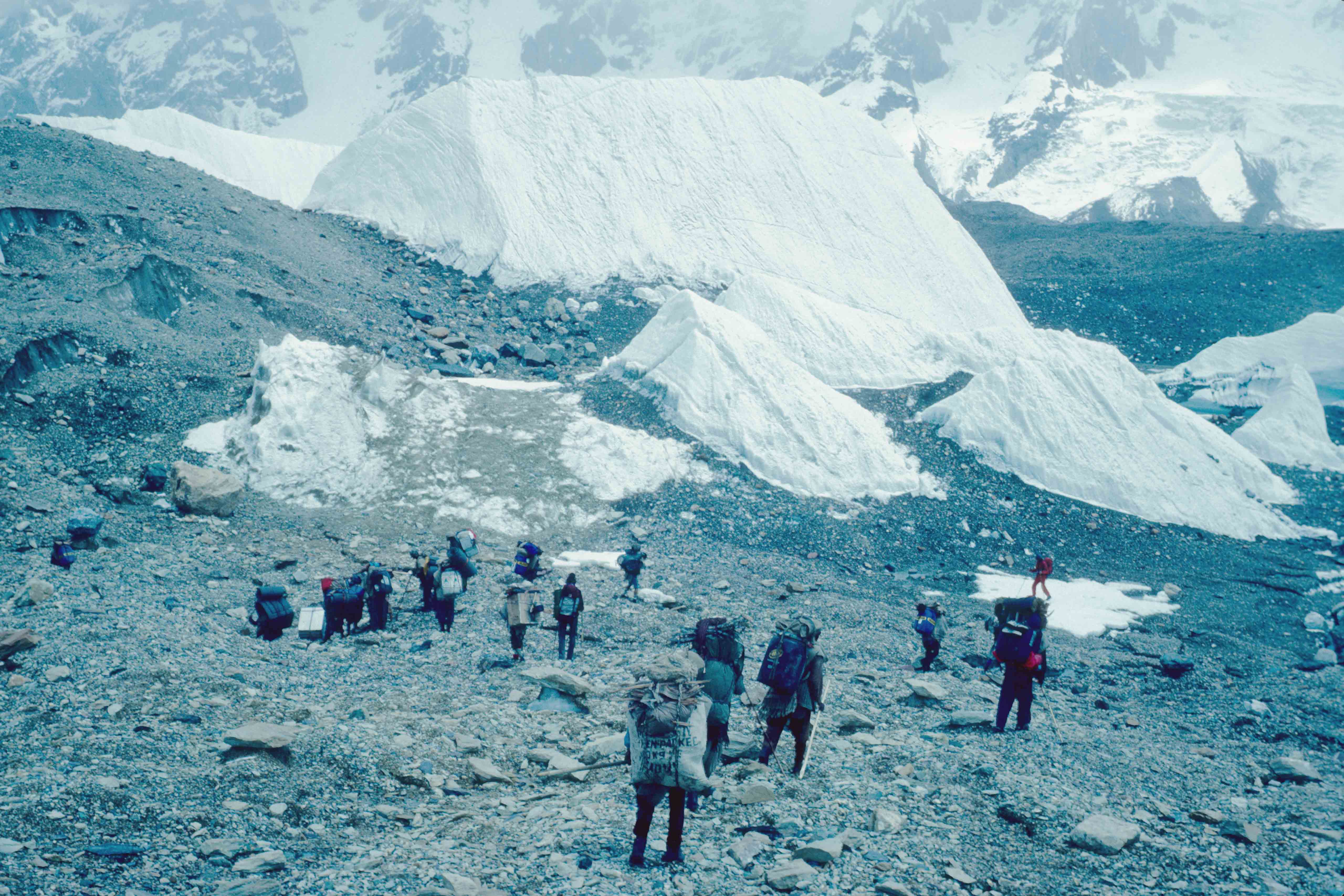 Szenenfoto aus dem Film Gasherbrum – Der leuchtende Berg