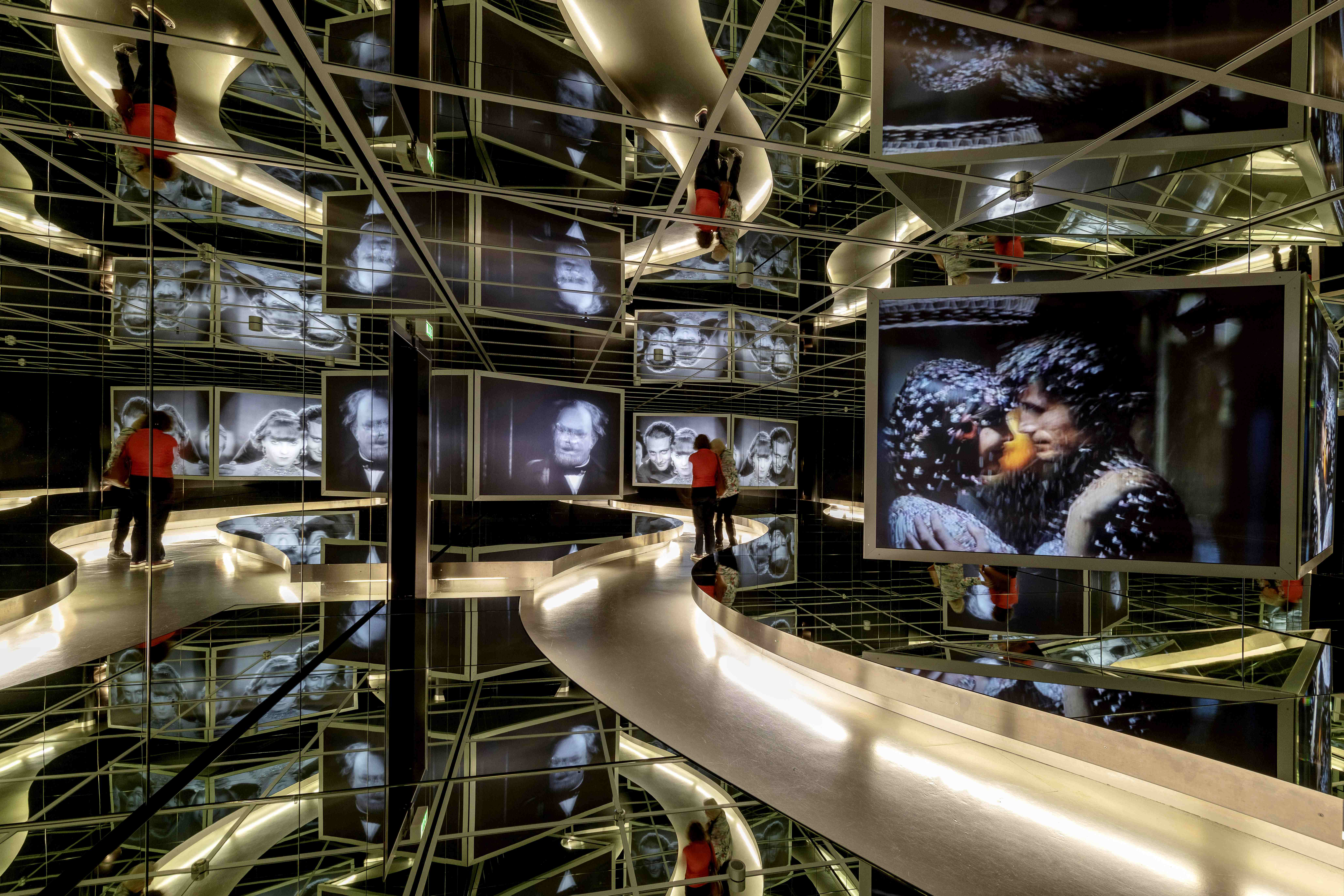 Hall of Mirrors in the Museum für Film und Fernsehen