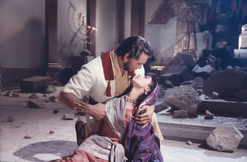 Still from the film Solomon and Sheba
