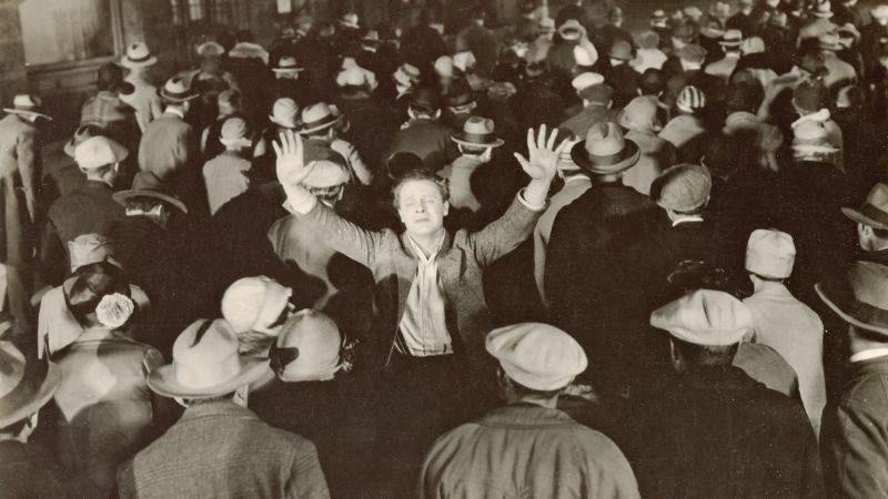 Still from the film The Crowd