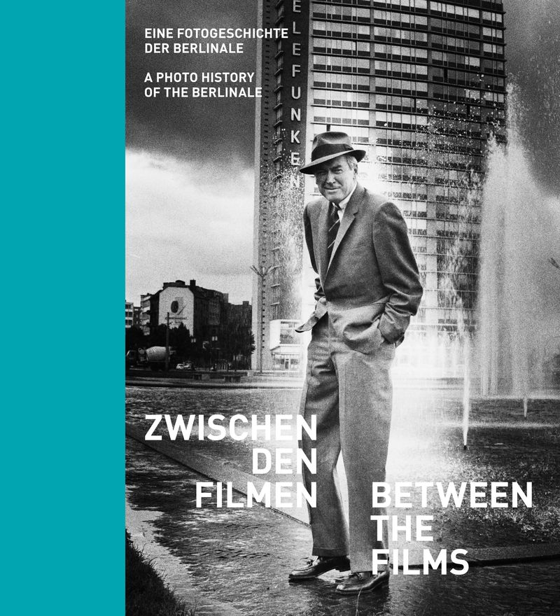 Cover of the exhibition catalogue "Zwischen den Filmen"