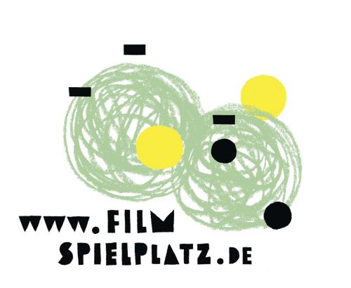 Ein geskribbeltes grünes Männchen mit gelben Ohren und dem Schriftzug "www.filmspielplatz.de" in schwarz auf weißem Hintergrund.