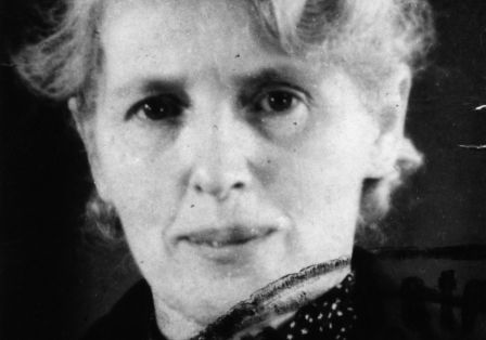 Schwarz-wei&szlig;-Portr&auml;t von Klara Heydebreck.